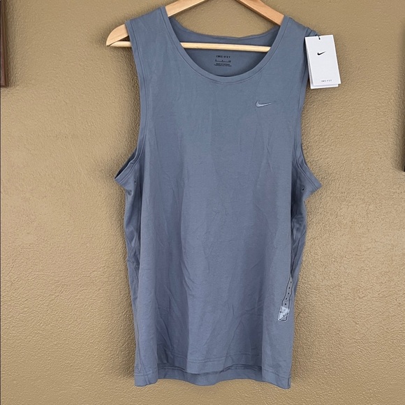 NWT Nike Steel Blue Sleeveless Mens Tank - Picture 1 of 3